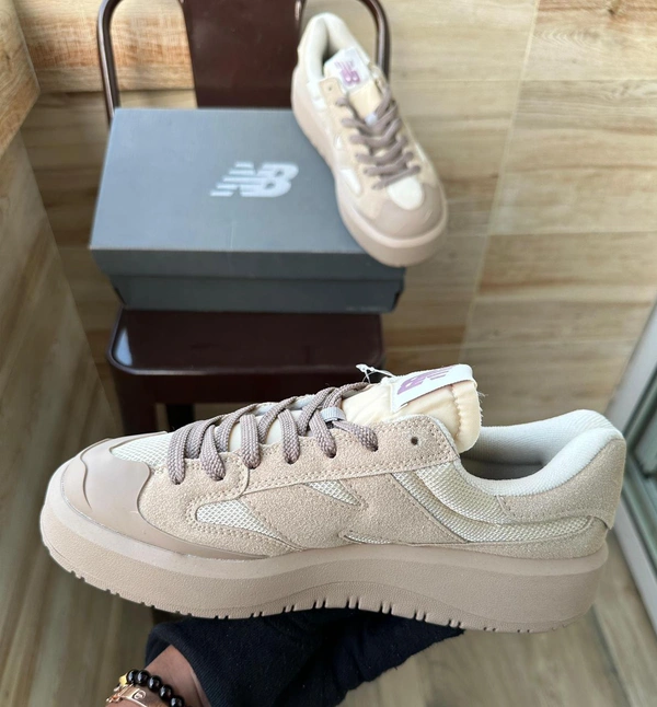 New Balance CT302  - 10