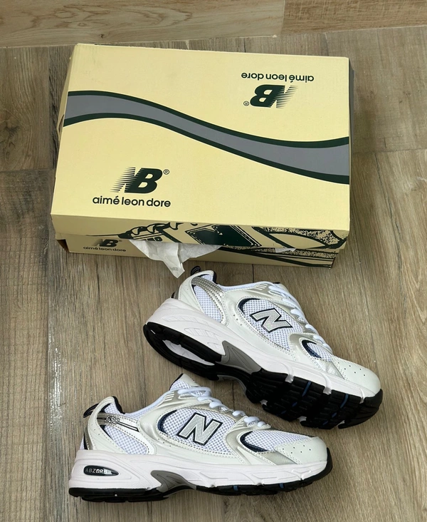 New Balance  530 - 8