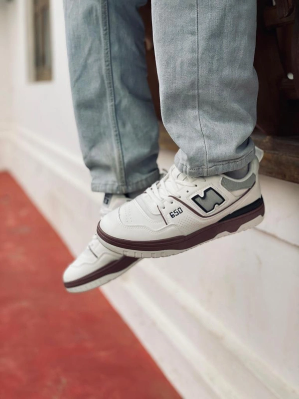 New Balance 650 - 10