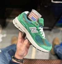 New Balance 2002 R Protection Green - Euro 43