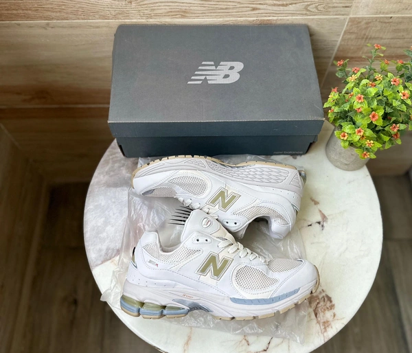 New Balance 2002 R New Year - EURO 41