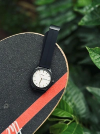 Fossil Unisex  - Black & White