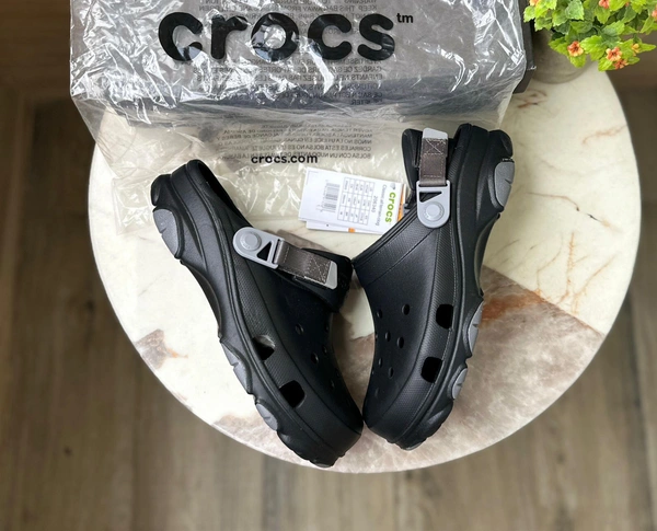 Crocs All Terrain Clog - 11