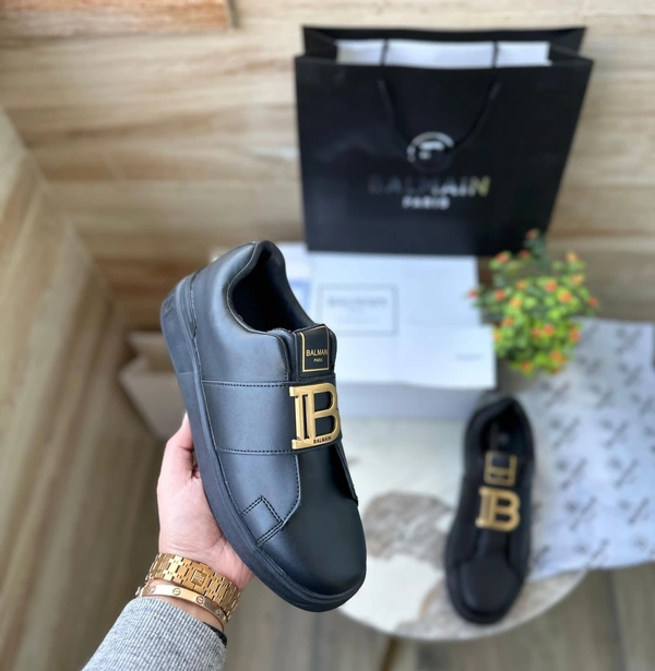 Balmain Paris - 42