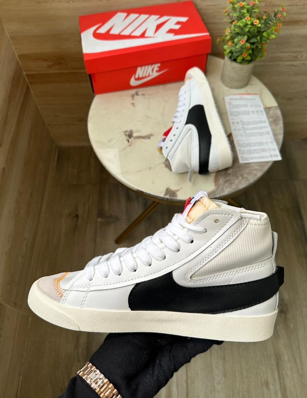 Nike Blazer MID Jumbo  - 41