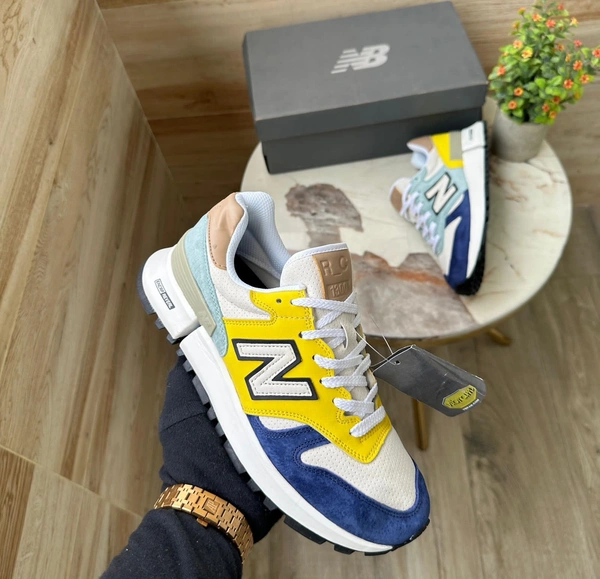 New Balance RC 1300 Tokyo EDTN - 44