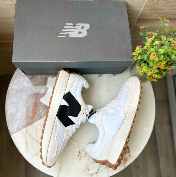 New Balance 327 - Euro 41