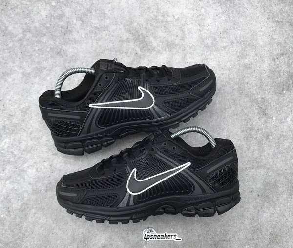 Nike Zoom Vomero Summit Black Anthracite - Euro 42
