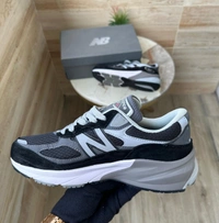 New Balance 990 V3 - Euro 44