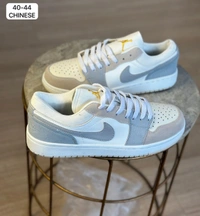 Jordans Retro 1 Paris  - 41