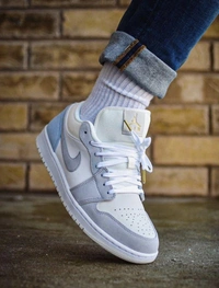 Jordans Retro 1 Paris  - 41
