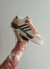Adidas Original Rivalry Low  - Euro 42