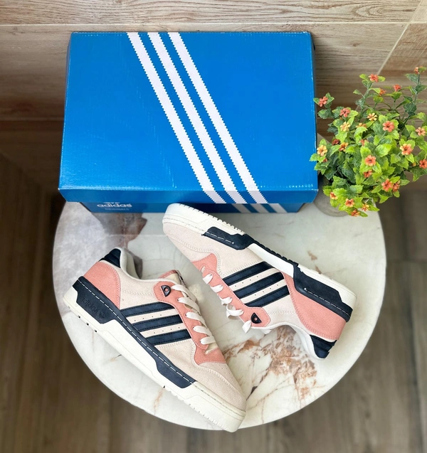 Adidas Original Rivalry Low  - Euro 42