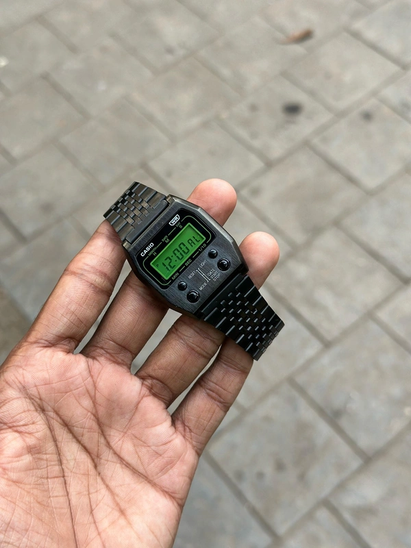 Casio Hot Vintage  - Black