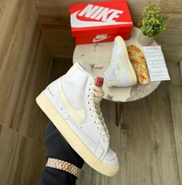 Nike Blazer MID Popcorn - 39