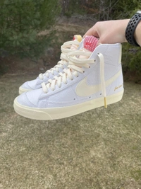 Nike Blazer MID Popcorn - 39