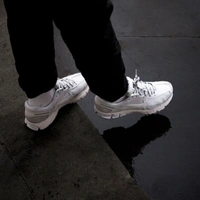 Nike Zoom Vomero 5 - 42
