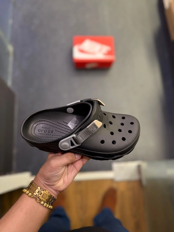  Crocs All Terrain Clog  - Euro 45