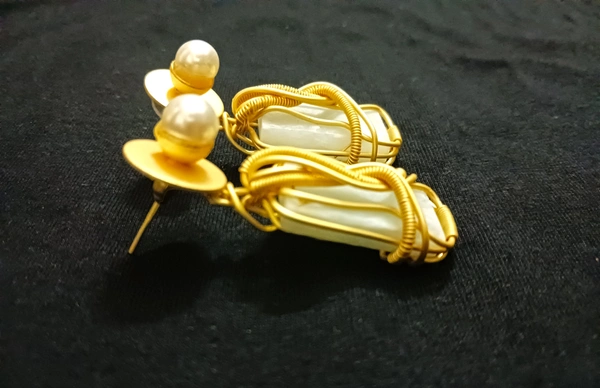Classy Earrings  - Gold