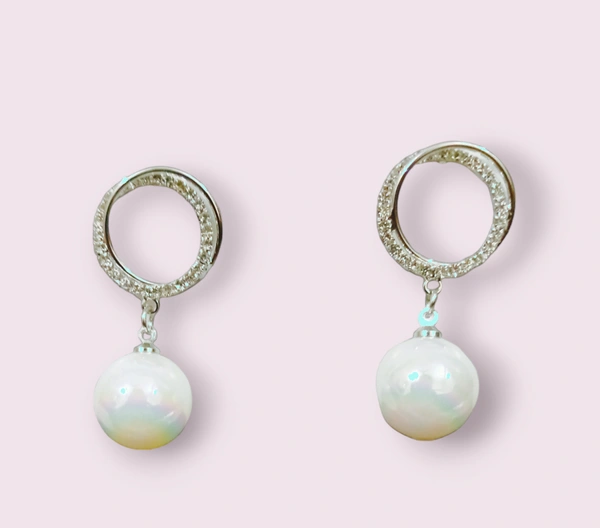 Glam Pearl Earrings  - White