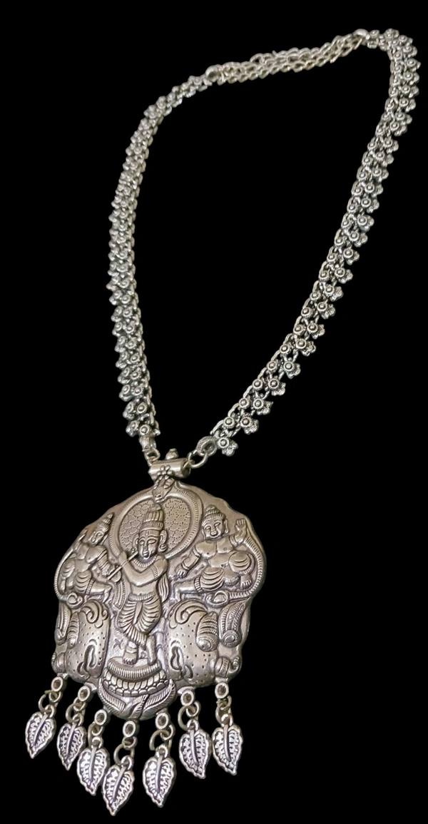 Oxidised Elegant Krishnar Traditional Necklace  - Silver