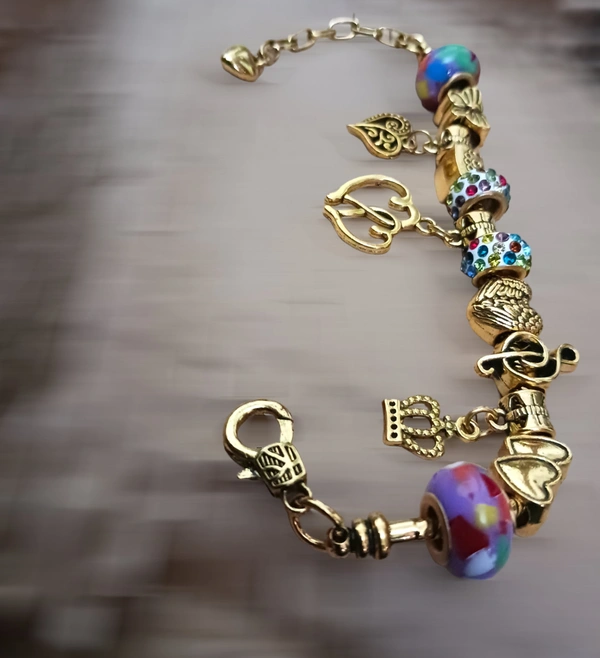 Charm Bracelets  - Gold, Medium