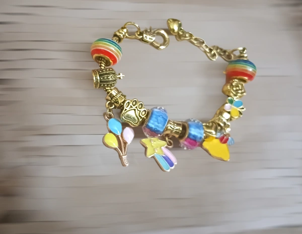Charm Bracelets  - Gold, Medium