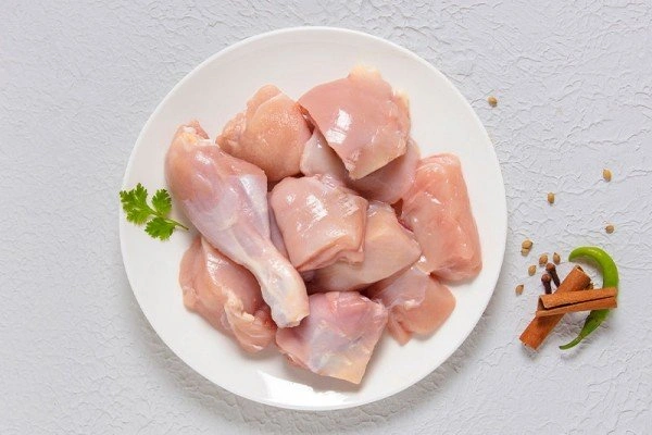  Local Poultry Chicken - Chilli Chicken Pieces -Boneless 1 Kg