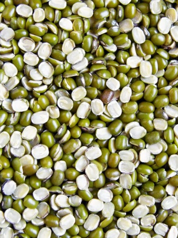 Moong Chilka