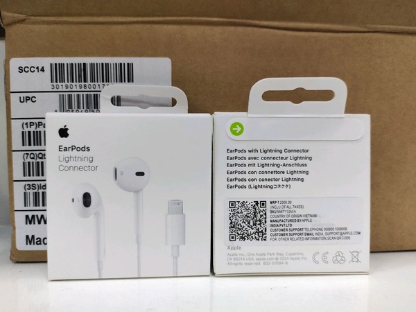 Earpods Lightning Connector Earphone Care Original 💯💯💯💯💯