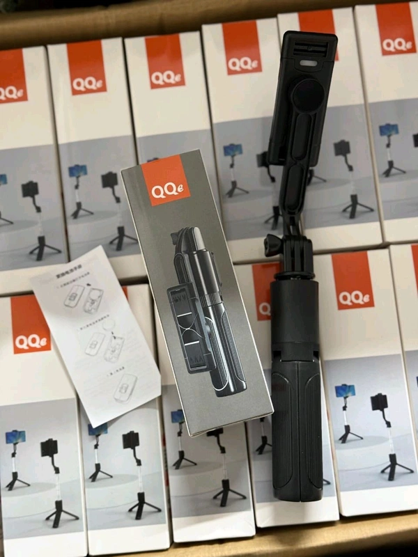 QQE SELFIE STICK OG 🤳🤳