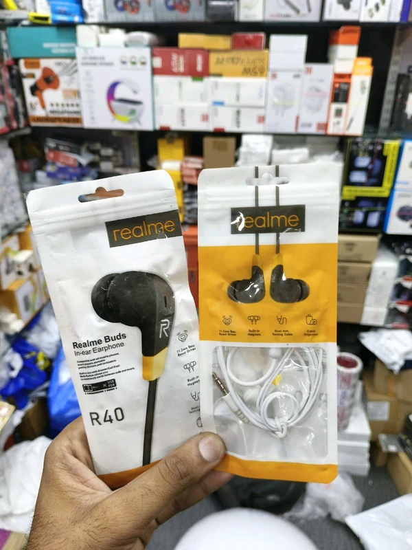 Realme R40 Earphone 