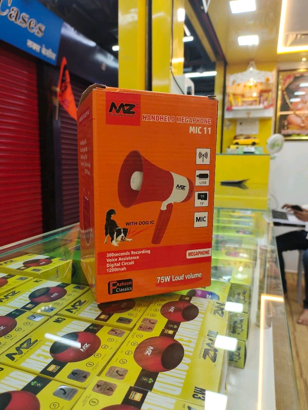 MZ HANDHELD MEGAPHONE Mic 11