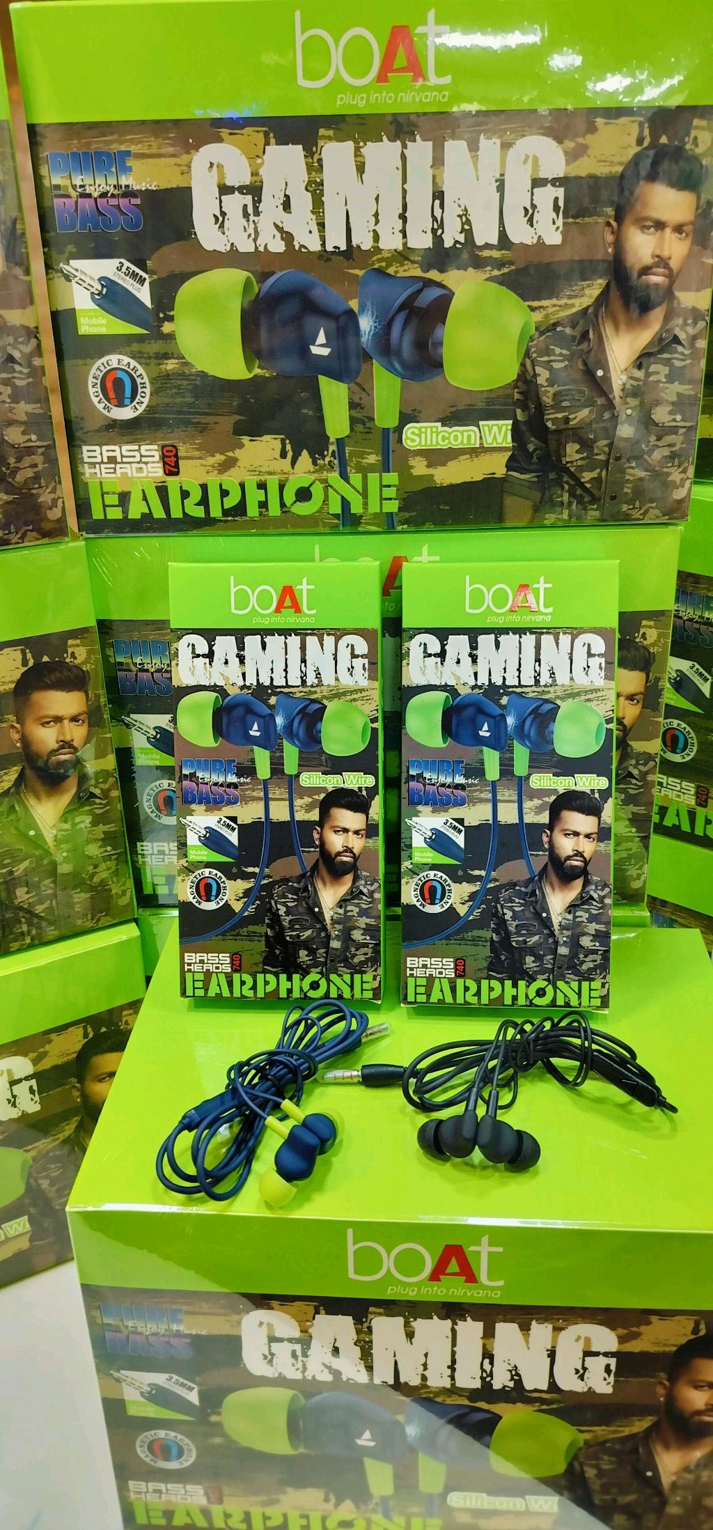 Boat 740 Megnetic Earphone