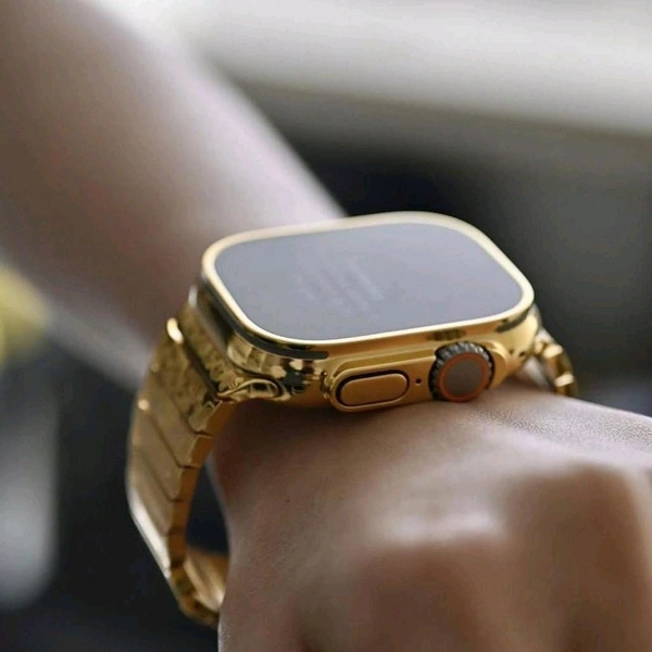24K Gold Serie 8 Ultr Gold smartwatch wireless charging - Gold