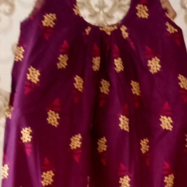 Sleeveless Gown  - Regular, Mejenta 