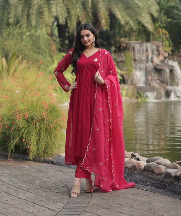 FWKA PREMIUM READYMADE ALIA CUT KURTI WITH PANT & DUPATTA SET - M-38, Cardinal