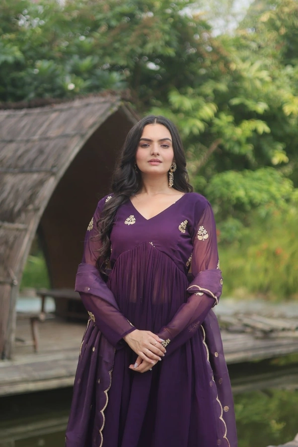 FWKA PREMIUM READYMADE ALIA CUT KURTI WITH PANT & DUPATTA SET - M-38, Wine