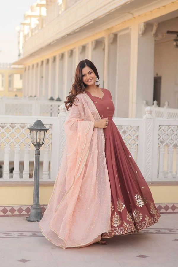 FWKA DESIGNER GOWN WITH ZARI THREAD EMBRIODERY - M-38, Hippie Pink