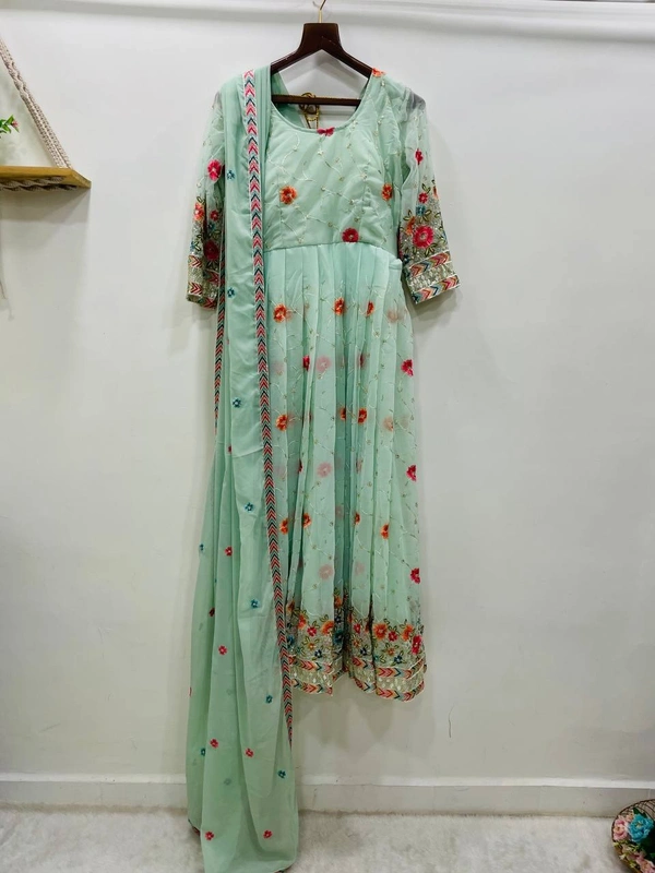 FWMBL ANARKALI SEQUINS THREAD EMBROIDEREDKURTI WITH DUPATTA - XL - FREE SIZE, Moss Green