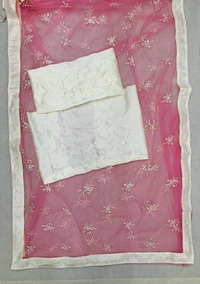 FWVLS SOFT NET CHIKANKARI EMBROIDERED SAREE WITH PIPING BORDER AND BLOUSE PIECE - Pink