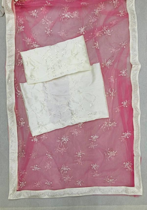 FWVLS SOFT NET CHIKANKARI EMBROIDERED SAREE WITH PIPING BORDER AND BLOUSE PIECE - Pink
