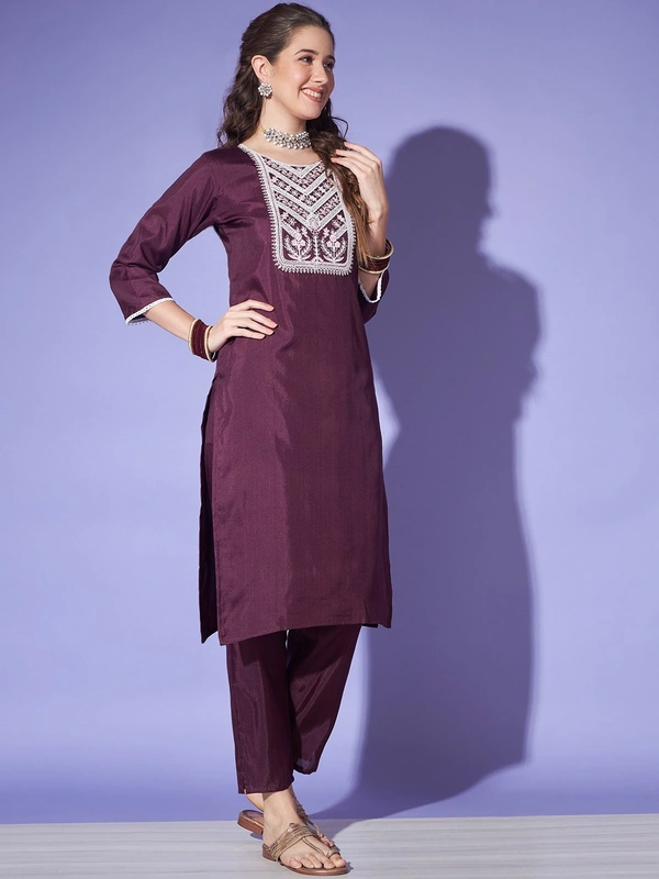 FWVT BEAUTIFUL KURTI SET WITH ZARI NECK EMBROIDERY - L-40, Woody Brown