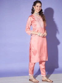FWVT BEAUTIFUL KURTI SET WITH ZARI NECK EMBROIDERY - XL-42, New York Pink