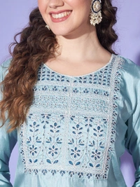 FWVT BEAUTIFUL KURTI SET WITH ZARI NECK EMBROIDERY - M-38, Pigeon Post