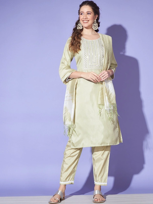 FWVT BEAUTIFUL KURTI SET WITH ZARI NECK EMBROIDERY - M-38, Heathered Gray