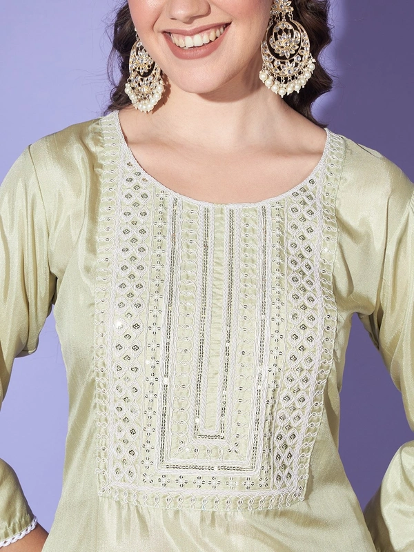 FWVT BEAUTIFUL KURTI SET WITH ZARI NECK EMBROIDERY - M-38, Heathered Gray