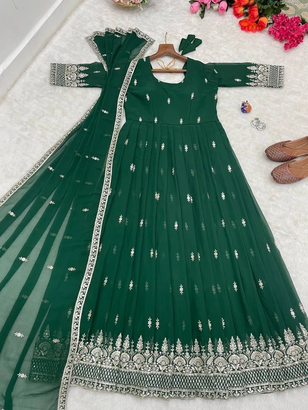 FWMBL SEQUINS THREAD EMBROIDERY ANARKALI LONG KURTI WITH DUPATTA - XL - 42, Green