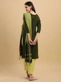 FWVT FANCY COTTON NECK EMBROIDERED KURTI SET - L-40, Mondo