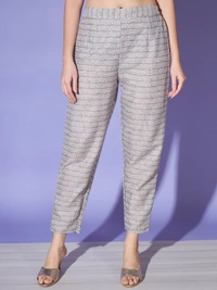 FWVT JAIPURI PRINTED COTTON KURTA PANT SET - M-38, Gray